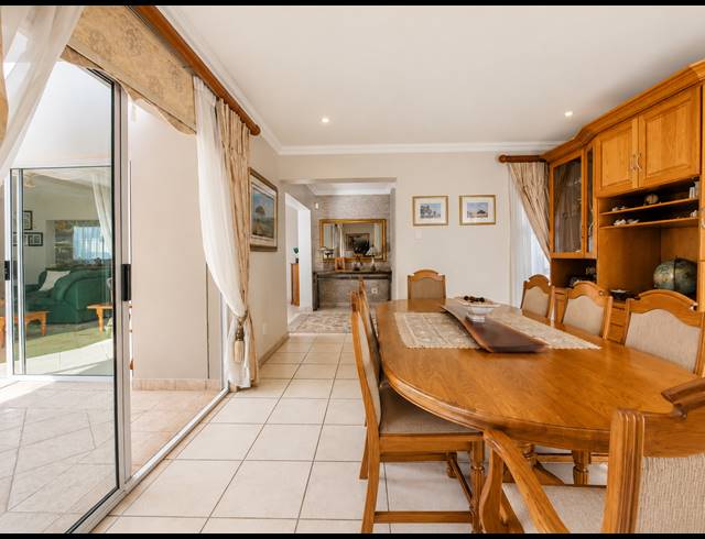 3 BEDROOM HOUSE FOR SALE IN THREE RIVERS EAST